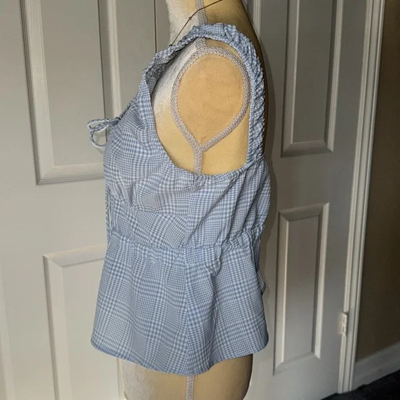 ASTR LIGHT BLUE AND WHITE GINGHAM TOP SIZE M MEDIUM - Picture 5 of 17